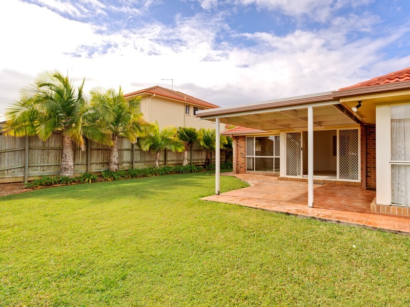 138 Lancaster Circuit, Stretton QLD 4116