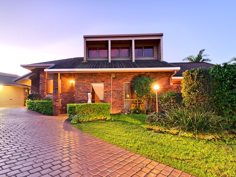 19 Mintwood Street, Sunnybank Hills QLD 4109