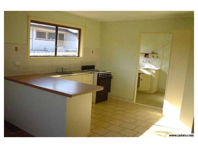 14 Bruce Road, Woodridge QLD 4114