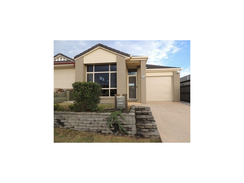 8 Apollo Place, Springfield Lakes QLD 4300
