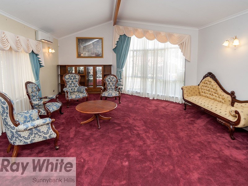 6 Jefferson Place, Stretton QLD 4116