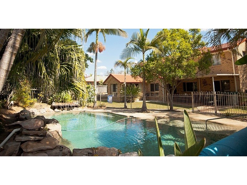 58 Bannockburn Crescent, Parkinson QLD 4115