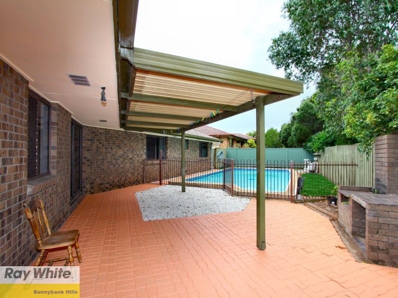 8 Grandchester Street, Sunnybank Hills QLD 4109