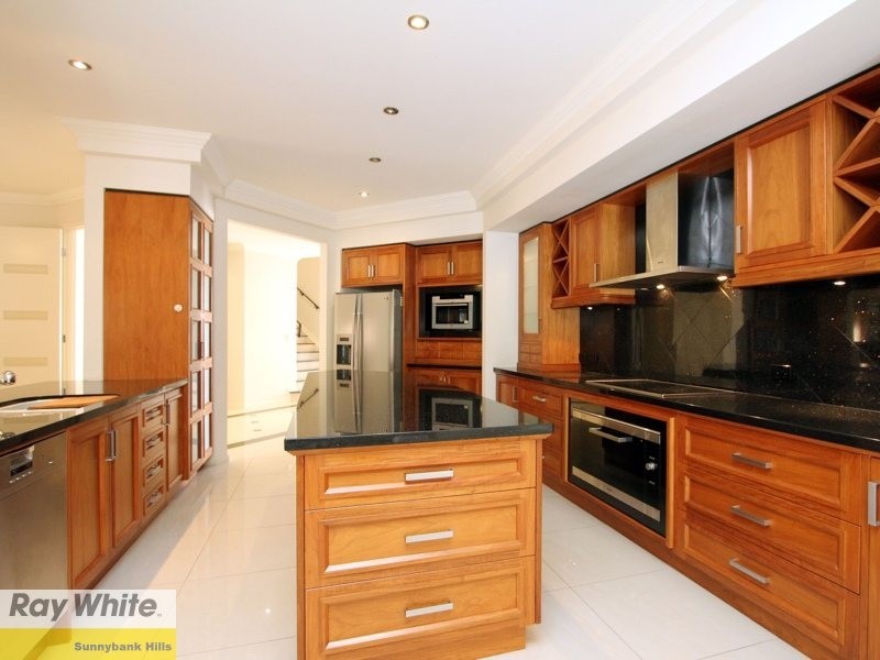 16 Fairbank Street, Sunnybank QLD 4109