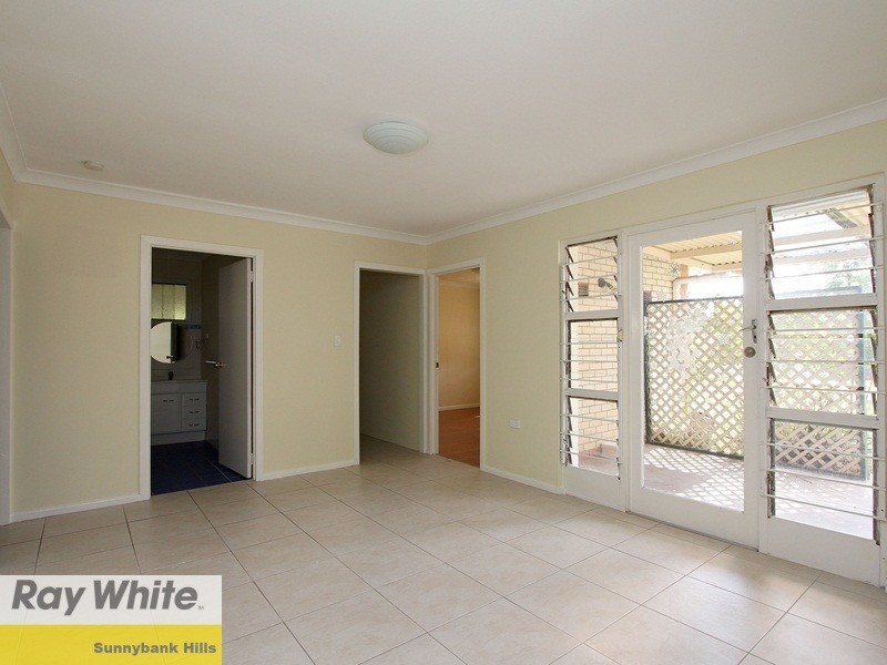 22 Callendar Street, Sunnybank Hills QLD 4109