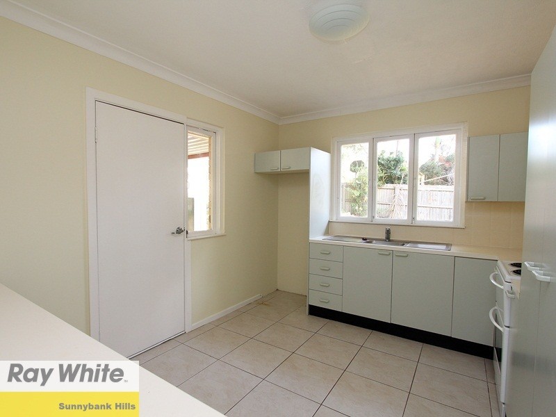 22 Callendar Street, Sunnybank Hills QLD 4109