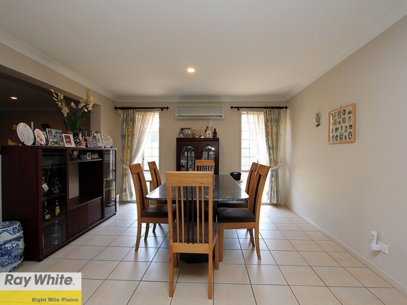 75 Wallum Drive, Parkinson QLD 4115