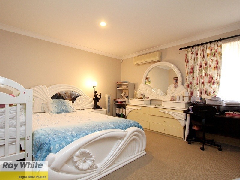 75 Wallum Drive, Parkinson QLD 4115