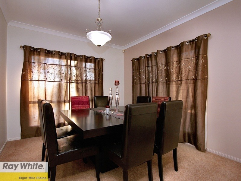 12 Kakirra Place, Eight Mile Plains QLD 4113