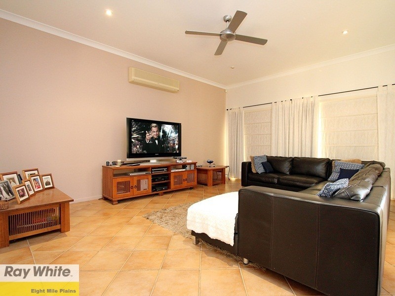 12 Kakirra Place, Eight Mile Plains QLD 4113