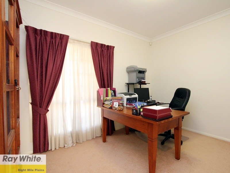 12 Kakirra Place, Eight Mile Plains QLD 4113