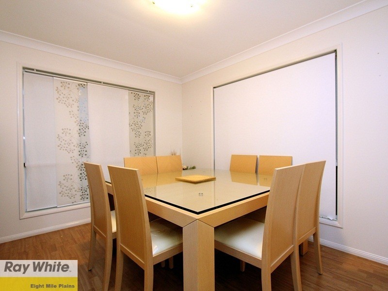 18 Michigan Crescent, Parkinson QLD 4115