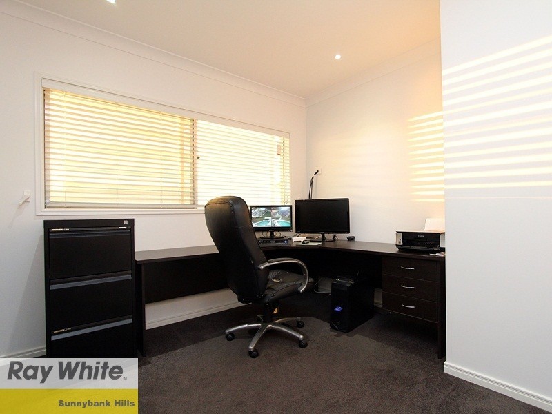 96 Penson Street, Stretton QLD 4116
