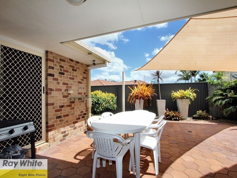 15 Jacaranda Place, Eight Mile Plains QLD 4113