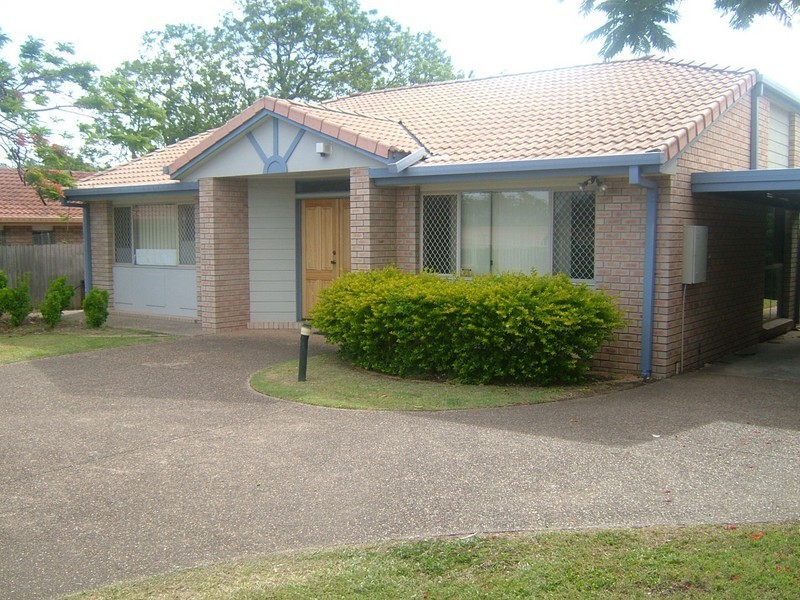 132 Warrigal Road, Runcorn QLD 4113