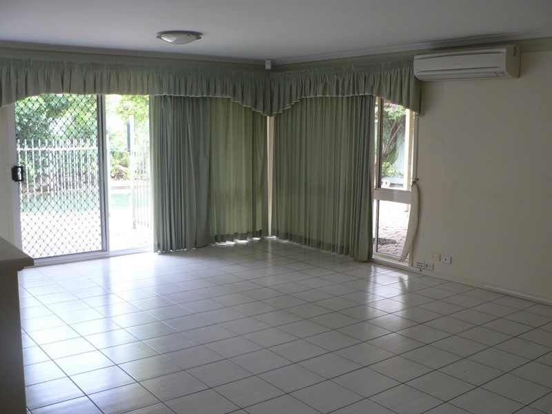 16 Demigre Street, Eight Mile Plains QLD 4113