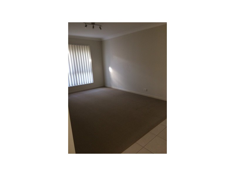 25 Bufalino Street, Parkinson QLD 4115