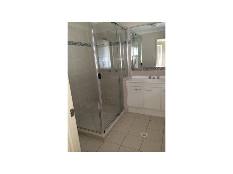 25 Bufalino Street, Parkinson QLD 4115