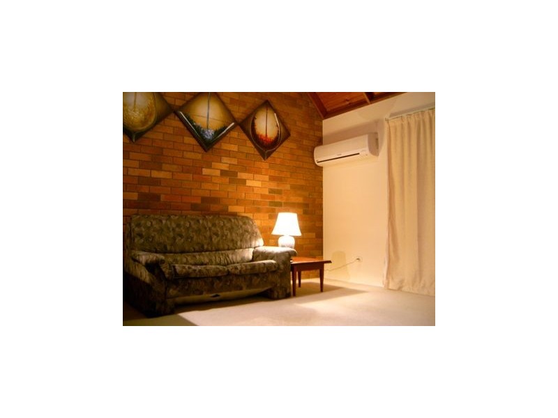 2/2 Lancewood Street, Algester QLD 4115