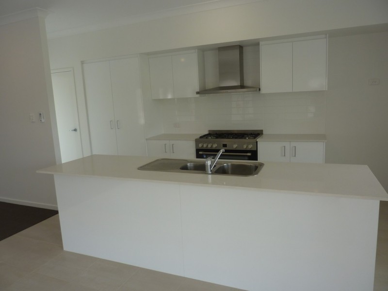 69 Dartmouth Street, Coopers Plains QLD 4108