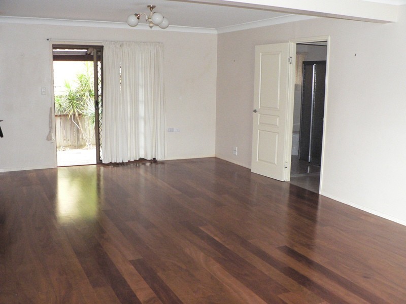 22 Amarna Street, Eight Mile Plains QLD 4113