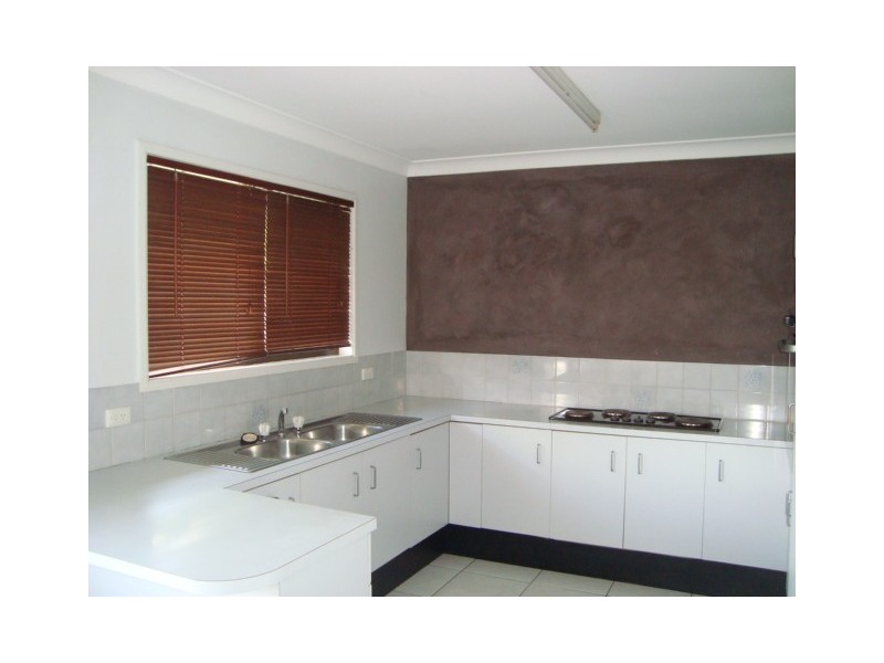 17 Erin Drive, Browns Plains QLD 4118