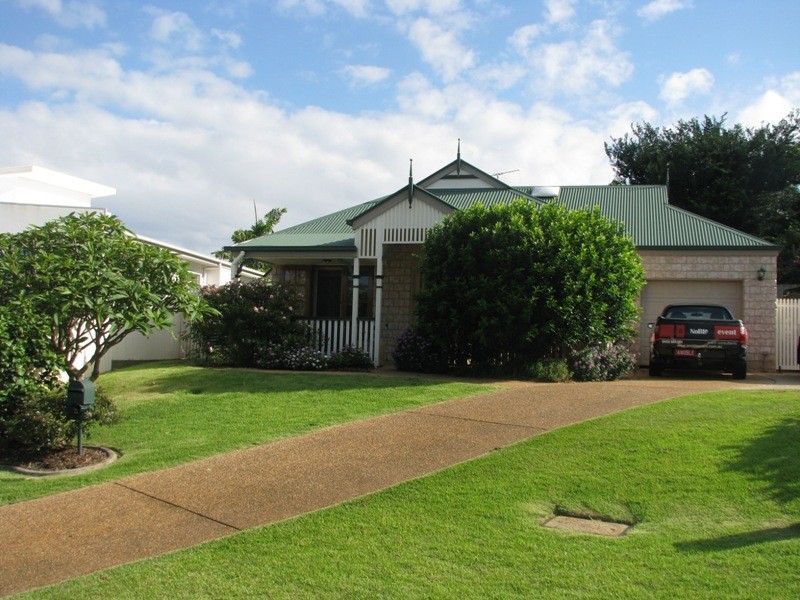 36 Apple Blossom Place, Eight Mile Plains QLD 4113