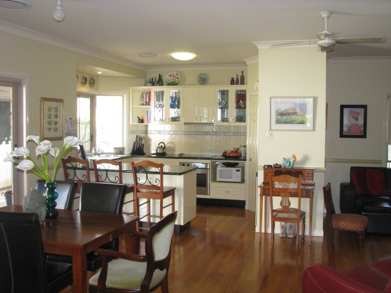 36 Apple Blossom Place, Eight Mile Plains QLD 4113