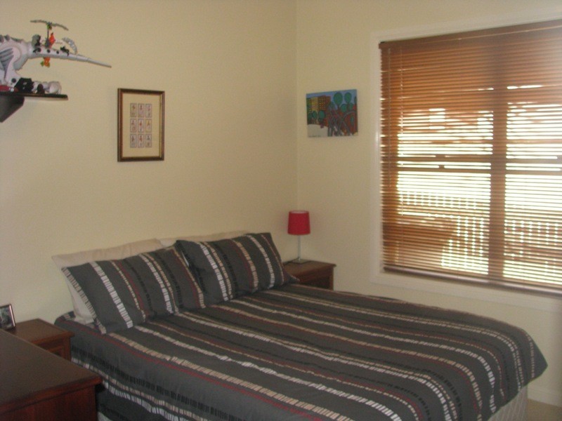 36 Apple Blossom Place, Eight Mile Plains QLD 4113