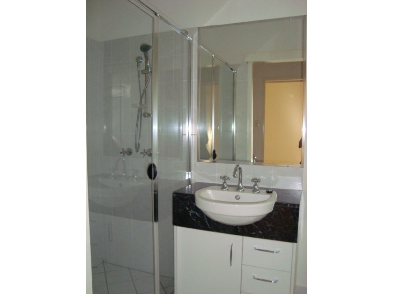 85 BRETON ST, Sunnybank QLD 4109