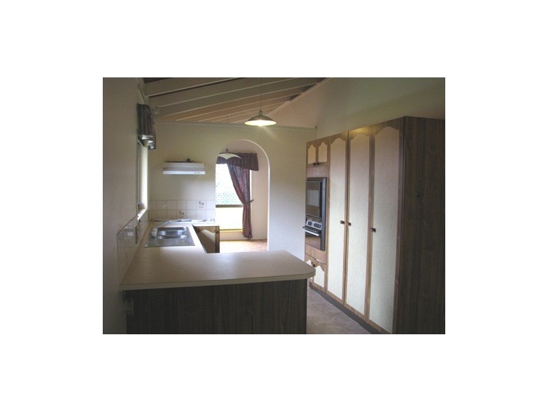 381 GOWAN RD, Sunnybank Hills QLD 4109