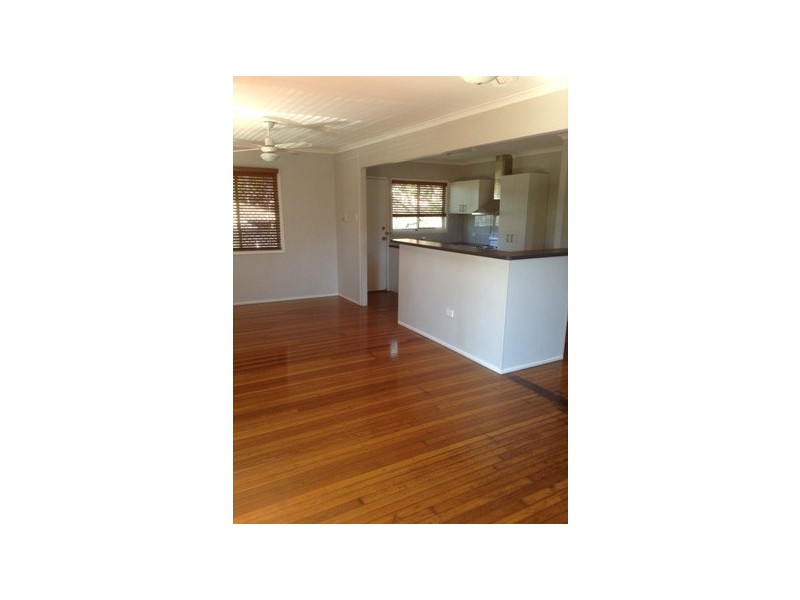 73 LIVERPOOL STREET, Eight Mile Plains QLD 4113