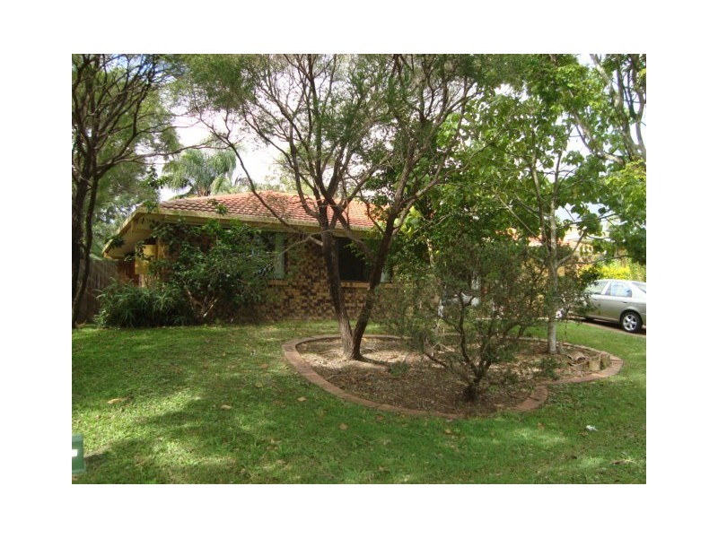 24 BALONNE STREET, Runcorn QLD 4113
