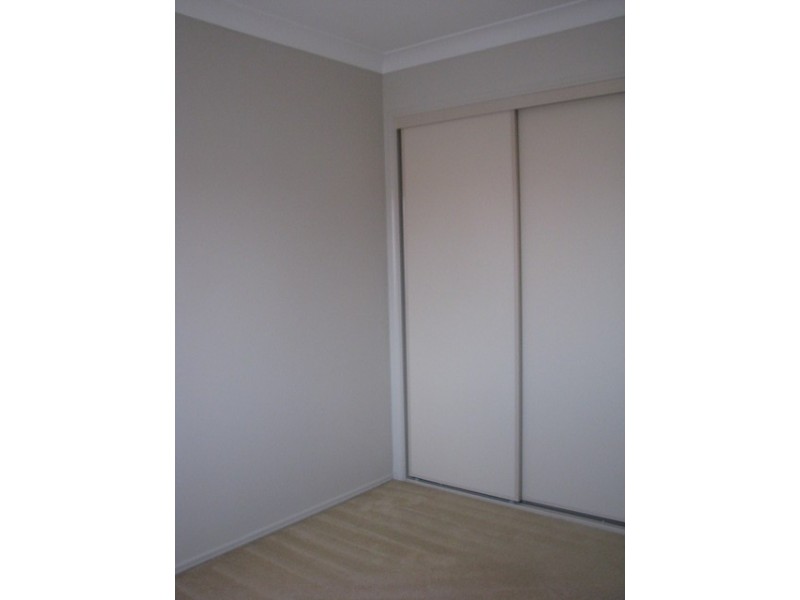 1 ALBERTON COURT, Eight Mile Plains QLD 4113