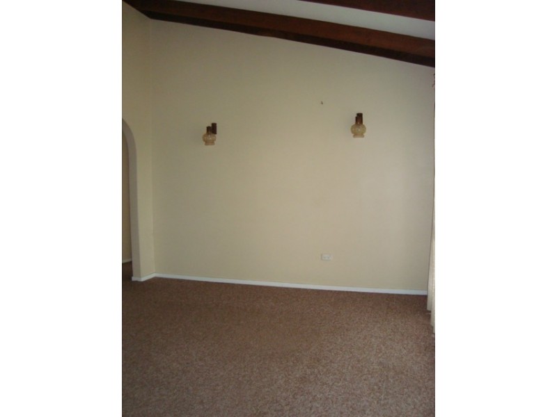 21 EMERALD ST, Marsden QLD 4132