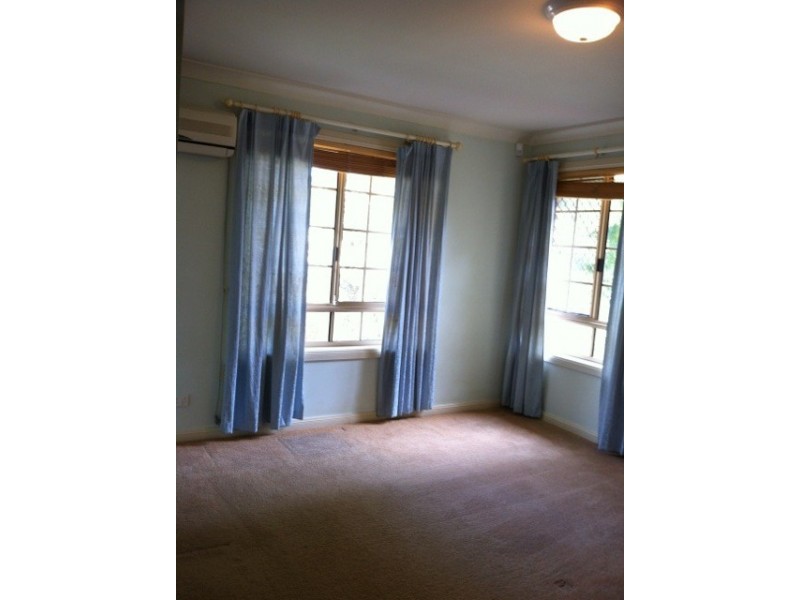 6 MAYWOOD CR, Calamvale QLD 4116