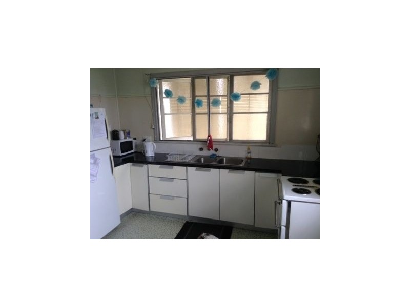 19 Waratah Avenue, Carina QLD 4152