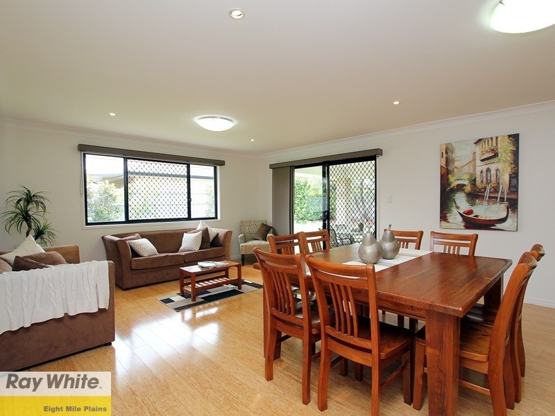 145 Wallum Drive, Parkinson QLD 4115