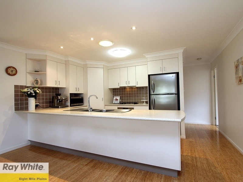 145 Wallum Drive, Parkinson QLD 4115