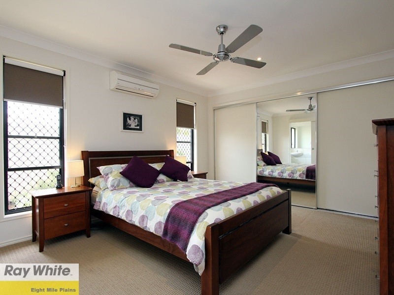 145 Wallum Drive, Parkinson QLD 4115