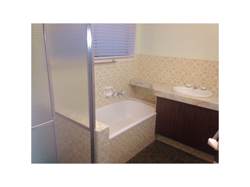 10 ANGY ST, Sunnybank Hills QLD 4109