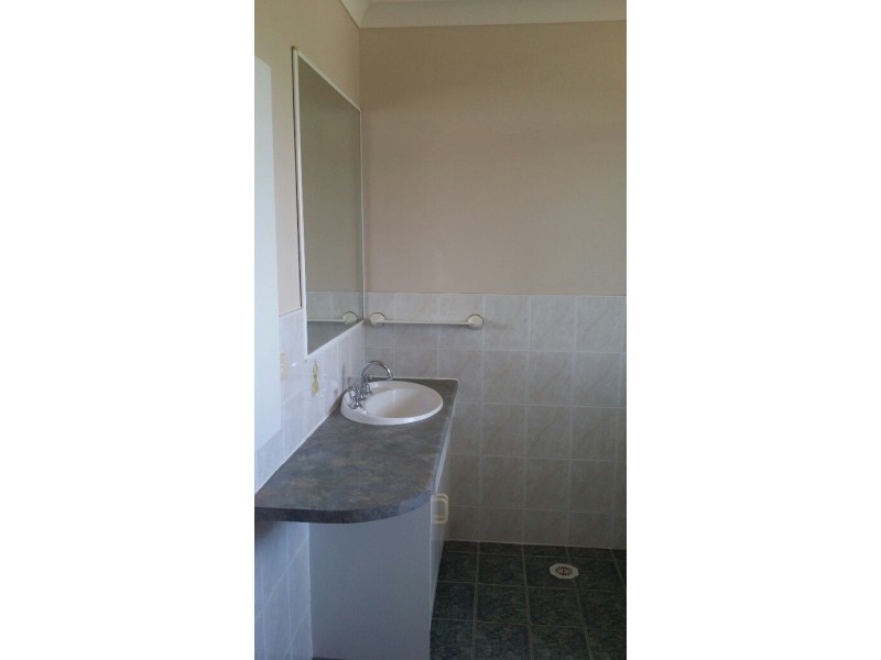 3/2 CORELLA PL, Runcorn QLD 4113