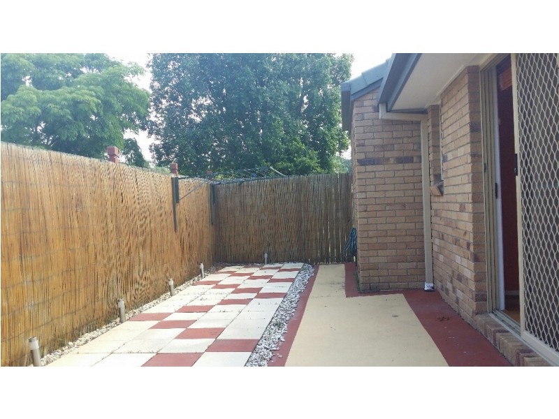 3/2 CORELLA PL, Runcorn QLD 4113