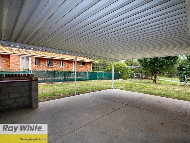 16 GADDES PL, Sunnybank QLD 4109