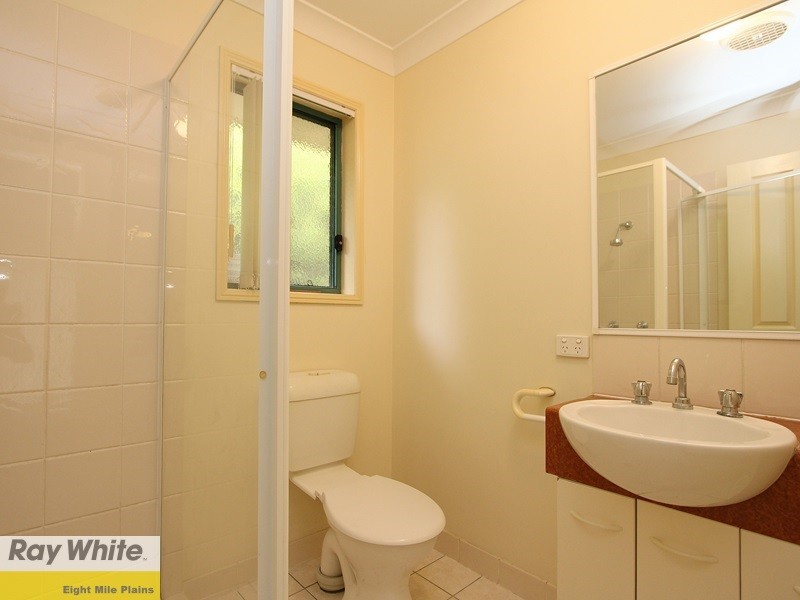 86 Oakleaf Street, Eight Mile Plains QLD 4113