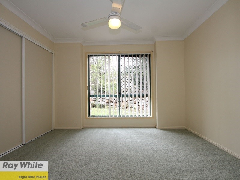 86 Oakleaf Street, Eight Mile Plains QLD 4113