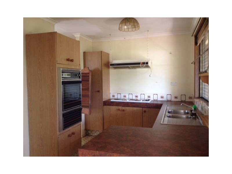124 WARRIGAL ROAD, Runcorn QLD 4113