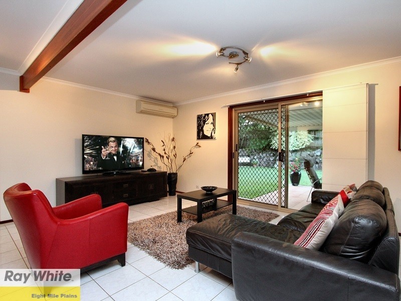 21 Googie Crescent, Eight Mile Plains QLD 4113