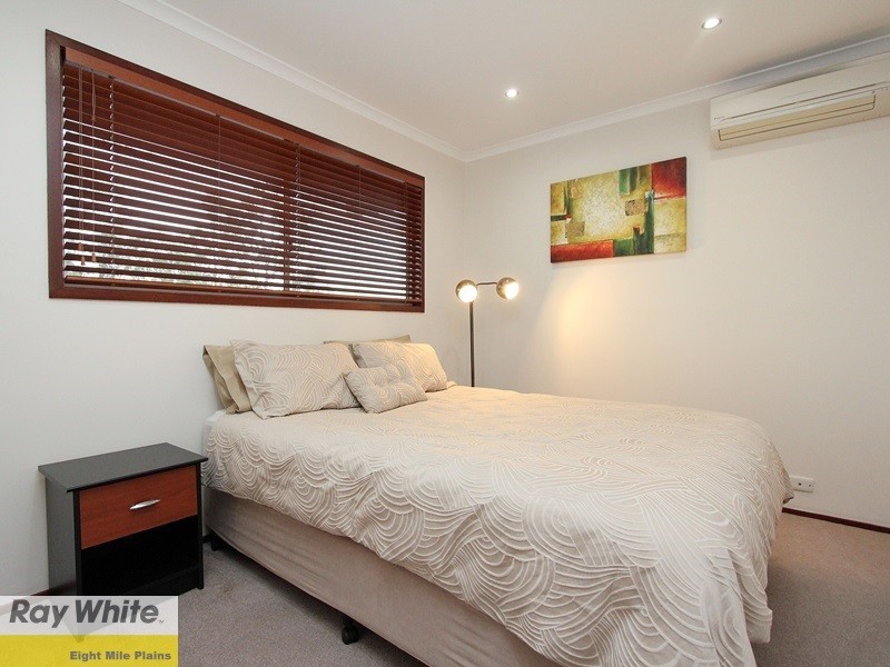 21 Googie Crescent, Eight Mile Plains QLD 4113