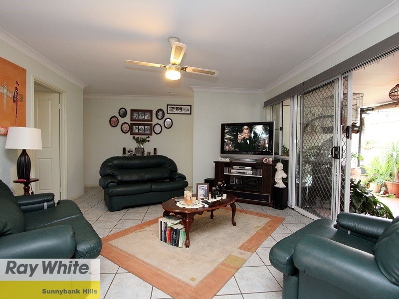 19/12 Angel Street, Eight Mile Plains QLD 4113